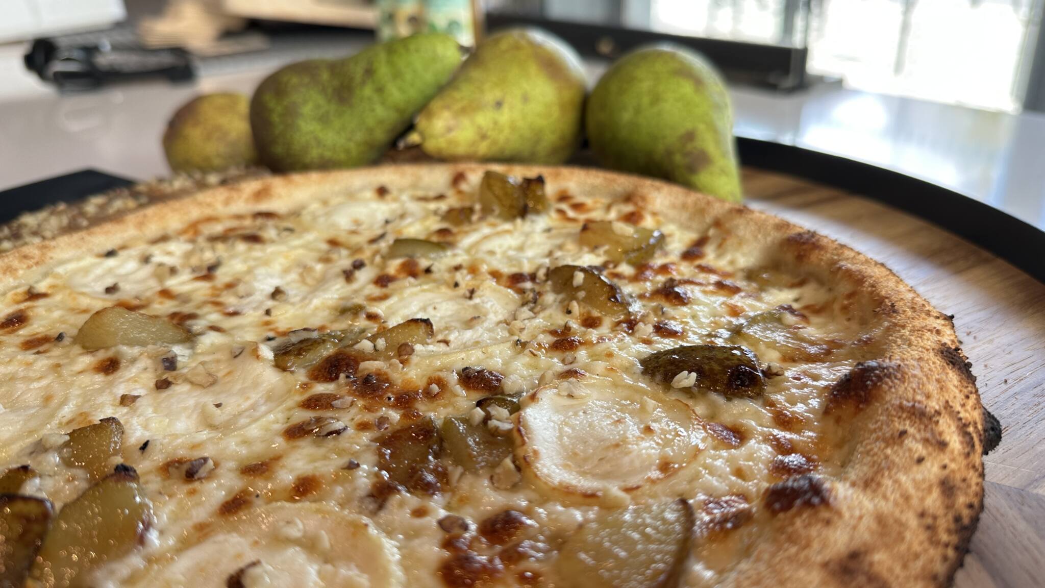 Geste chèvre poire